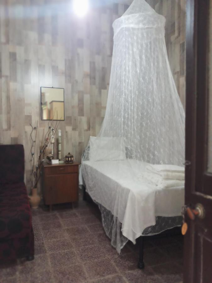פמגוסטה Mystery Garden Guest House מראה חיצוני תמונה