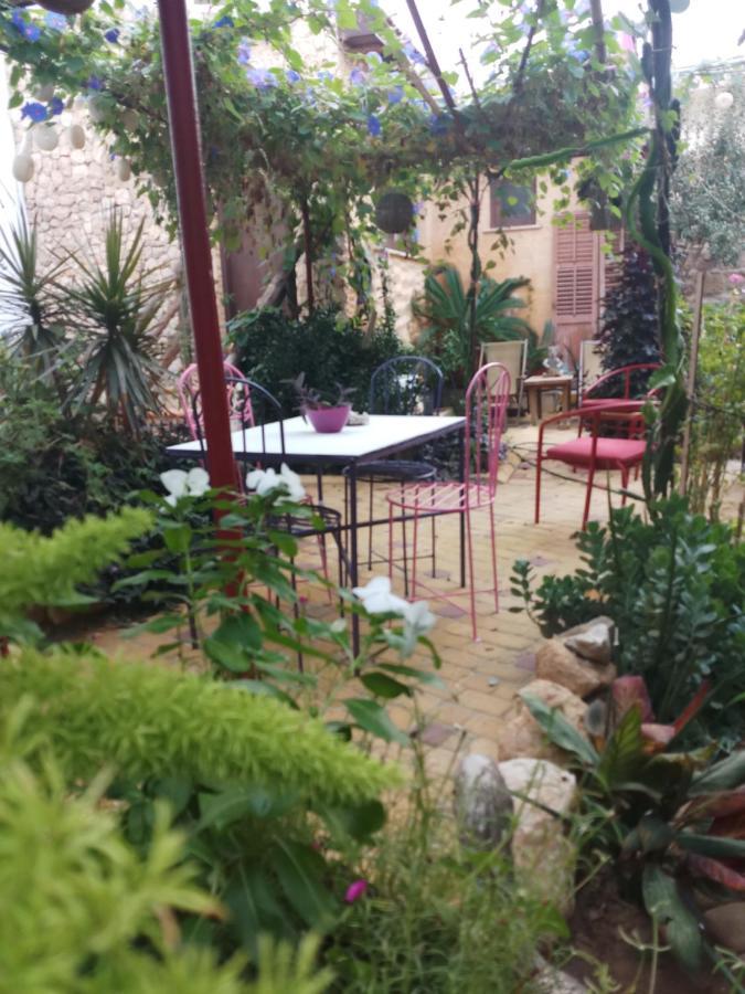פמגוסטה Mystery Garden Guest House מראה חיצוני תמונה