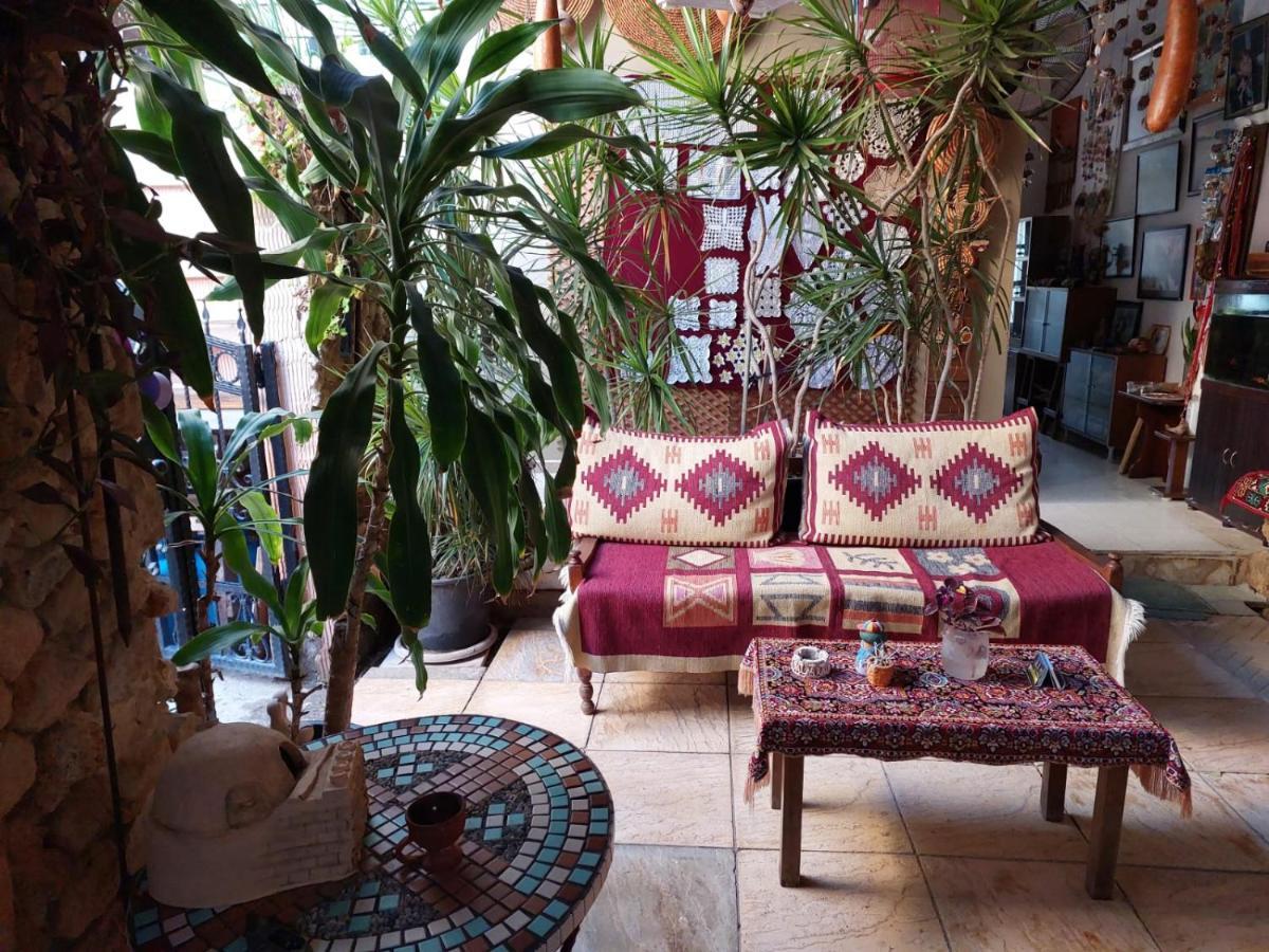 פמגוסטה Mystery Garden Guest House מראה חיצוני תמונה