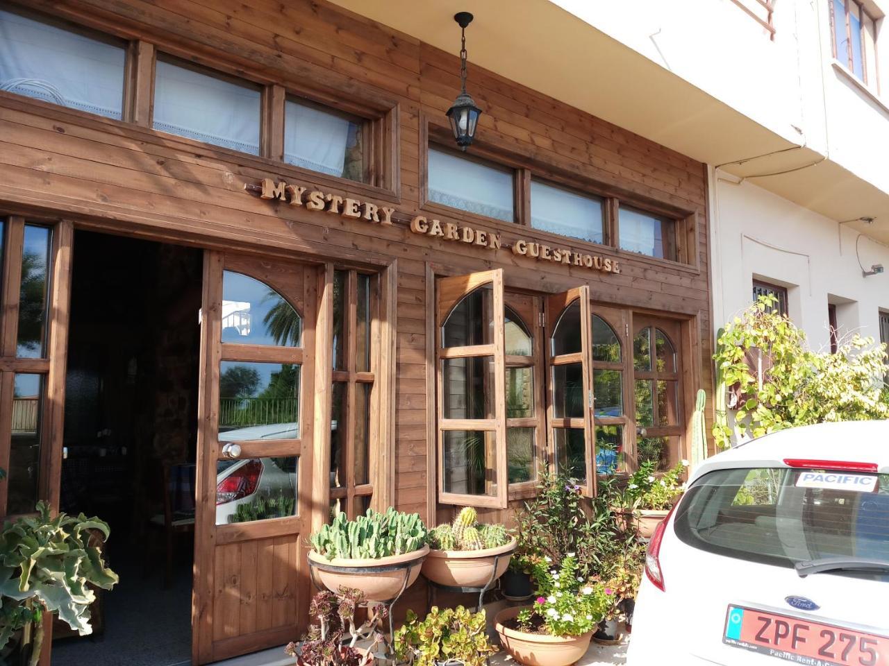 פמגוסטה Mystery Garden Guest House מראה חיצוני תמונה