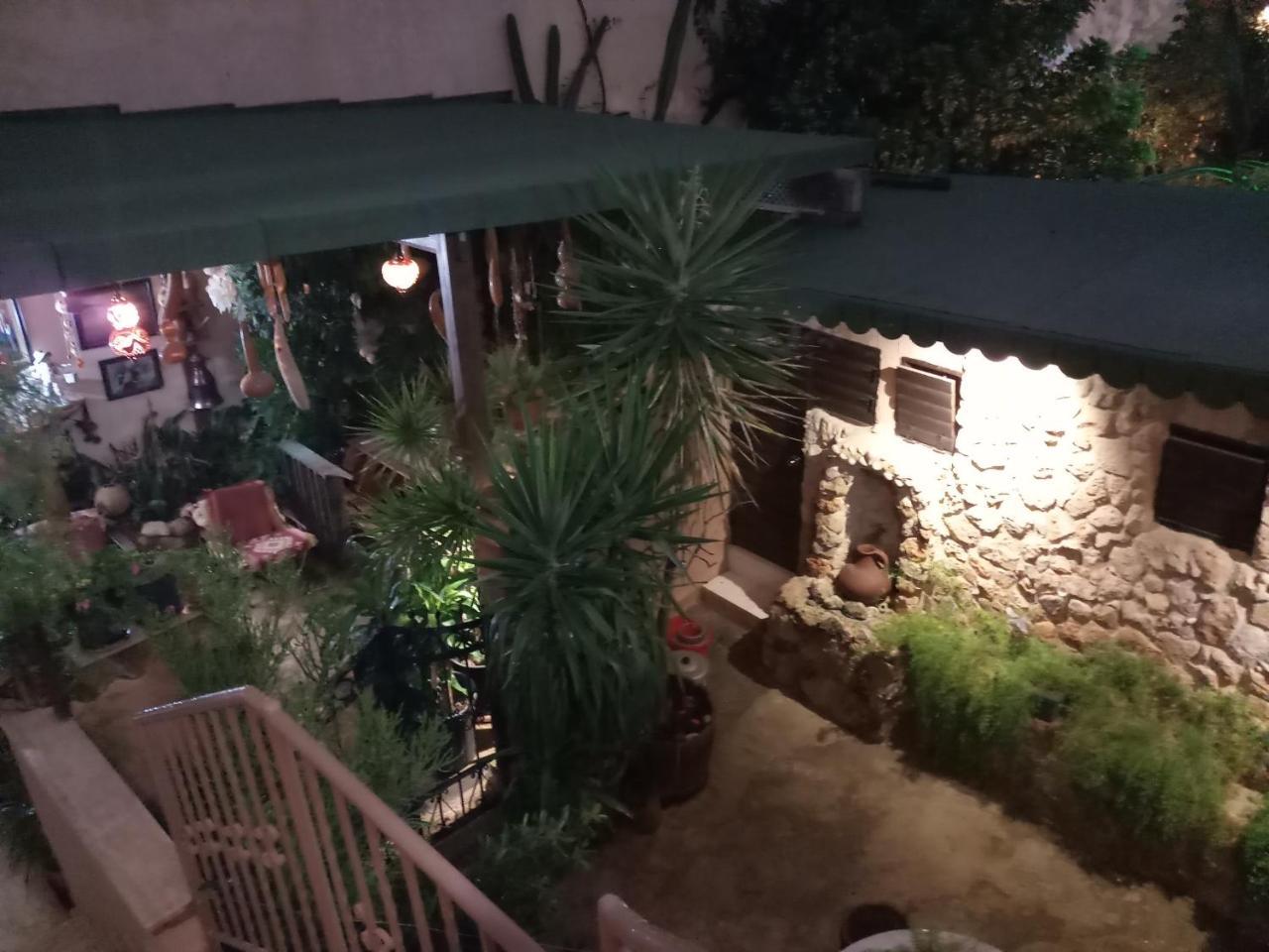 פמגוסטה Mystery Garden Guest House מראה חיצוני תמונה